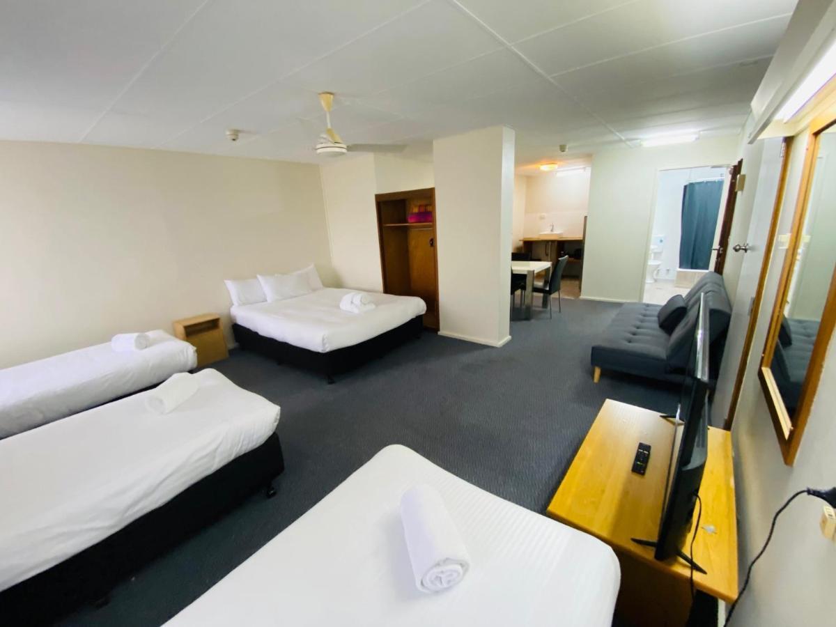 Nowra Motor Inn Екстериор снимка