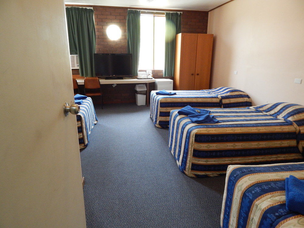 Nowra Motor Inn Екстериор снимка